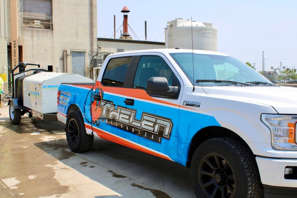 thelen mechanical truck hauling hydro jetting machine